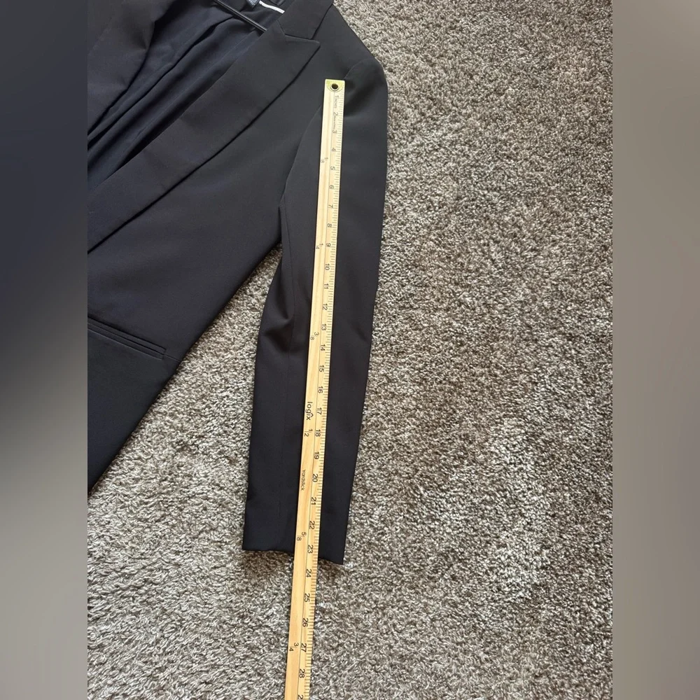 white house black market relaxed blazer in black - Picture 8 of 10